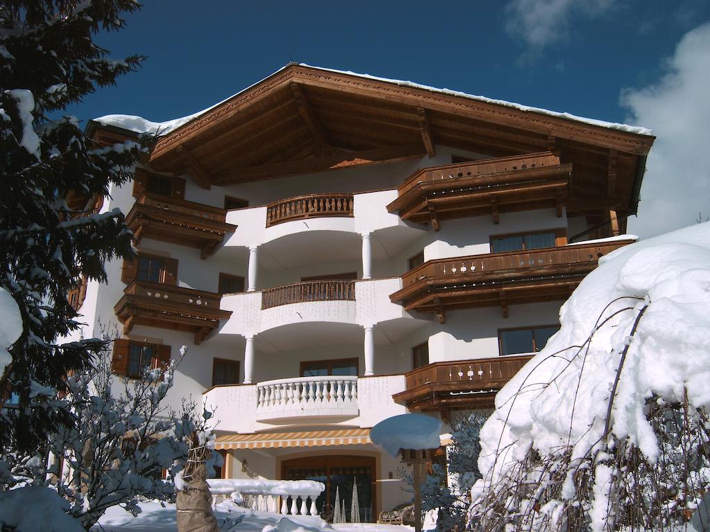 Landhotel Eva Kirchberg in Tirol Exterior photo